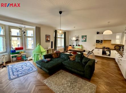 Pronájem bytu, 2+kk, 89 m²