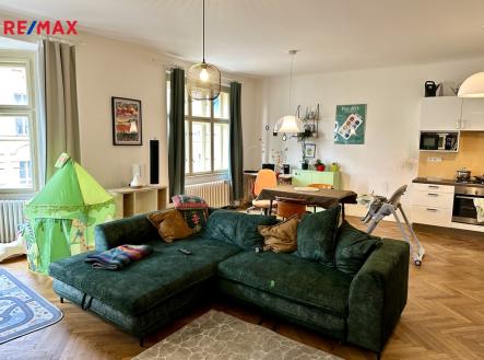 Pronájem bytu, 2+kk, 89 m²