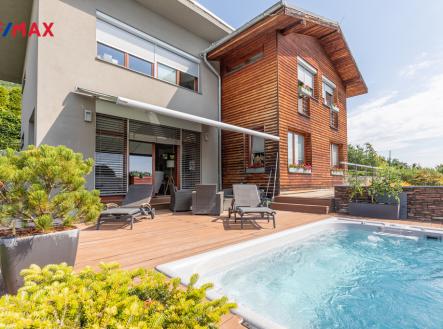 Prodej domu/vily, 301 m² obrázek