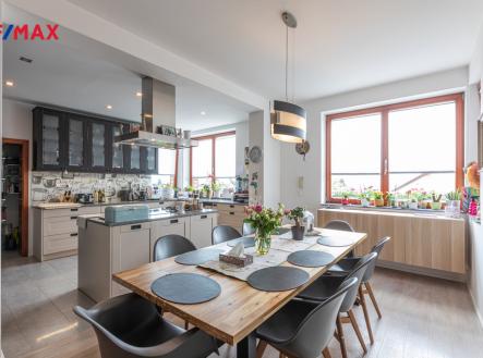 Prodej domu/vily, 301 m²