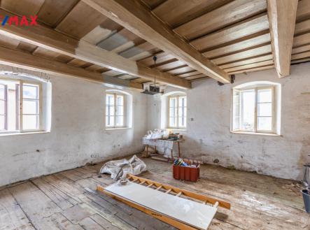 Prodej historického objektu, 699 m²