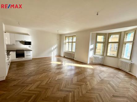 Pronájem bytu, 2+kk, 89 m²