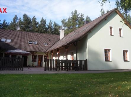 Prodej hotel, 830 m²