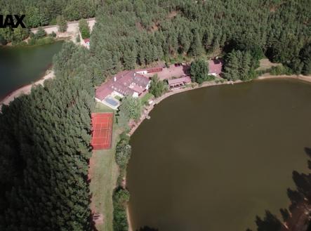 Prodej hotel, 830 m²