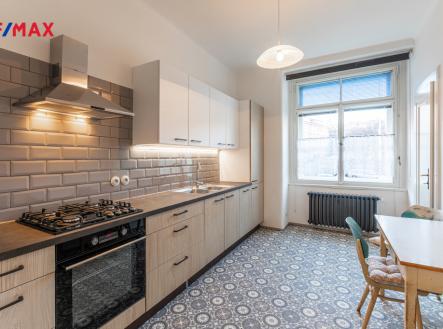 Pronájem bytu, 3+kk, 56 m²