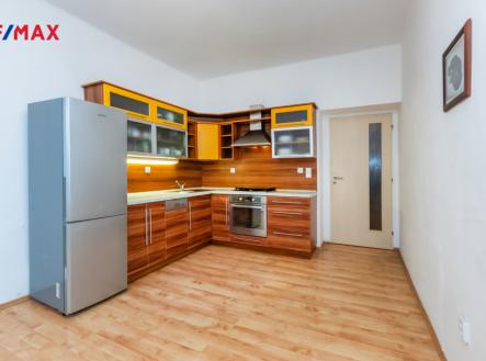 Pronájem bytu, 3+kk, 81 m²