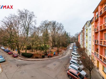 Pronájem bytu, 3+kk, 81 m²