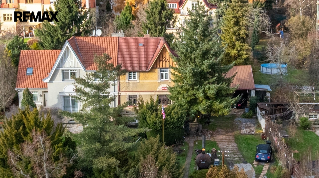 1-dji-20251201073607-0003-d.jpg