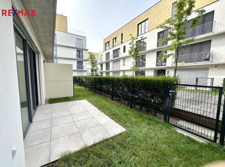 Pronájem bytu, 1+kk, 39 m²