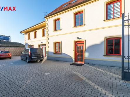 Pronájem kanceláře, 35 m²