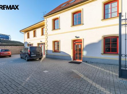 Pronájem kanceláře, 35 m²