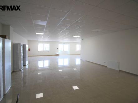 Pronájem obchodní prostor, 190 m²