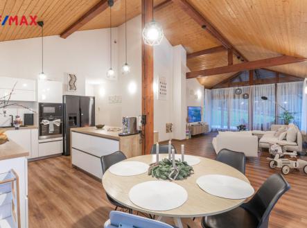 Pronájem domu/vily, 124 m²