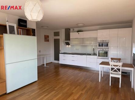 Pronájem bytu, 2+kk, 51 m²