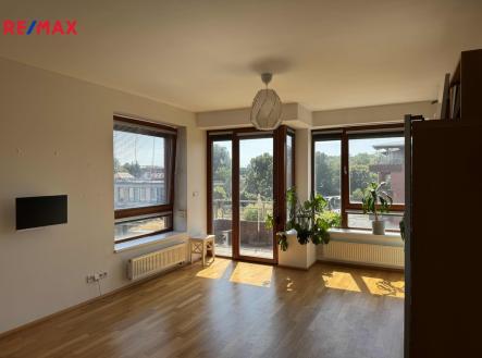 Pronájem bytu, 2+kk, 51 m²