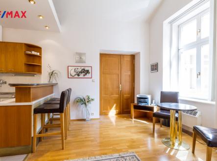 Prodej bytu, 2+kk, 42 m²