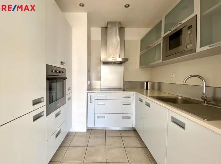 Pronájem bytu, 2+kk, 52 m²