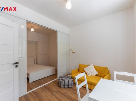 Pronájem bytu, 1+1, 39 m²