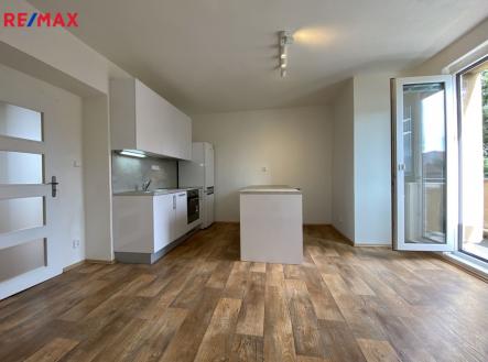 Pronájem bytu, 2+kk, 38 m²
