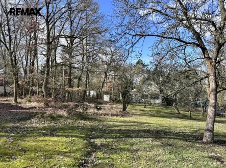 Prodej pozemku pro bydlení, 2 320 m²