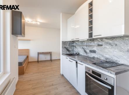 Pronájem bytu, 1+kk, 27 m²