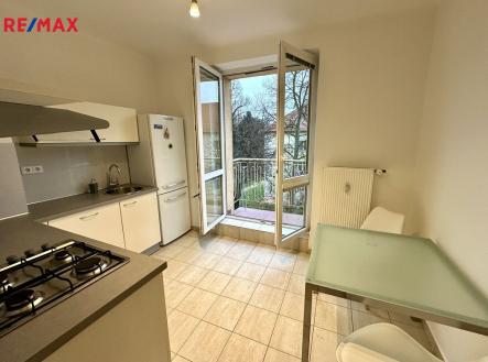 Pronájem bytu, 1+1, 40 m²