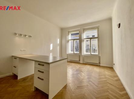 Pronájem bytu, 3+kk, 72 m²