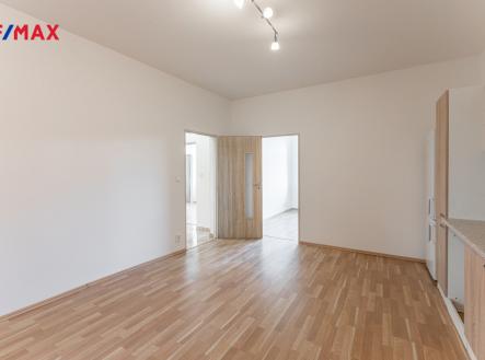 Pronájem bytu, 3+1, 75 m²