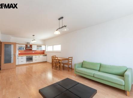 Pronájem bytu, 3+kk, 86 m²