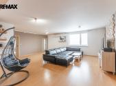 Prodej bytu, 4+kk, 138 m²