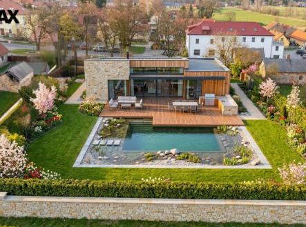 Prodej pozemku pro bydlení, 1 943 m²