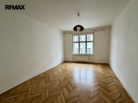 Pronájem bytu, 2+kk, 77 m²