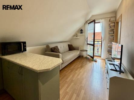 Pronájem bytu, 2+kk, 45 m²