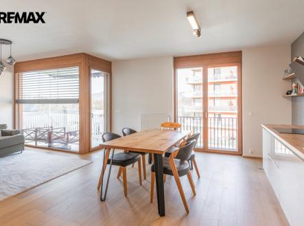 Pronájem bytu, 3+kk, 110 m²