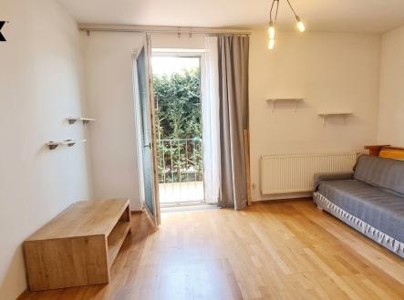 Pronájem bytu, 1+kk, 32 m²