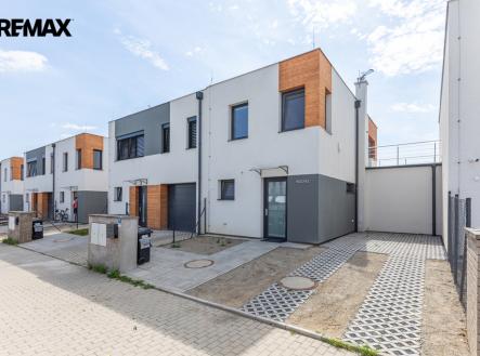 Pronájem domu/vily, 107 m²