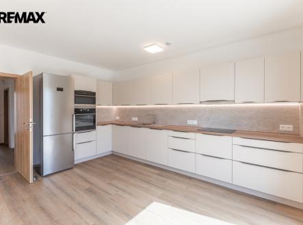 Pronájem domu/vily, 107 m²