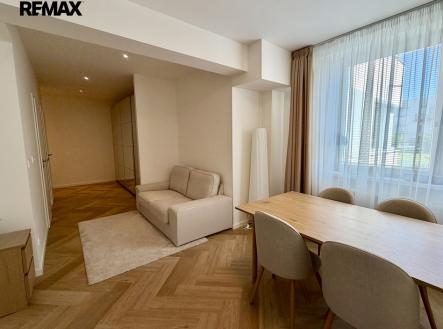 Prodej bytu, 3+kk, 67 m²