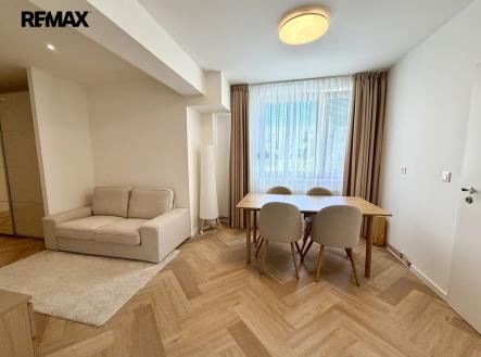 Prodej bytu, 3+kk, 67 m²