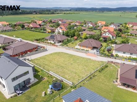 Prodej pozemku pro bydlení, 810 m²
