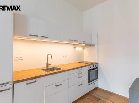Prodej bytu, 2+kk, 42 m²