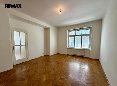 Pronájem bytu, 3+kk, 117 m²