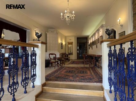 Prodej restaurace, 377 m²
