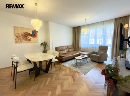 Pronájem bytu, 3+1, 80 m²