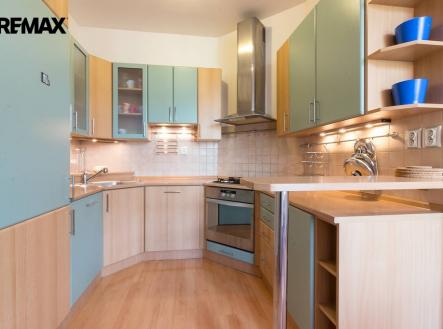 Pronájem bytu, 2+1, 64 m²