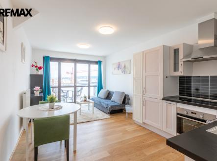 Pronájem bytu, 2+kk, 55 m²