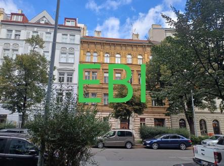 Prodej nájemního domu, 623 m²