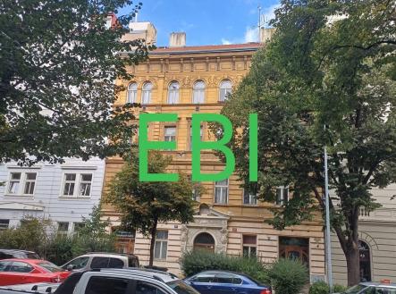 Prodej nájemního domu, 623 m²