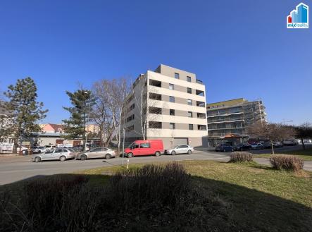 Prodej bytu, 2+kk, 57 m²