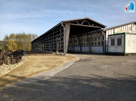 Pronájem - komerční objekt, sklad, 320 m²